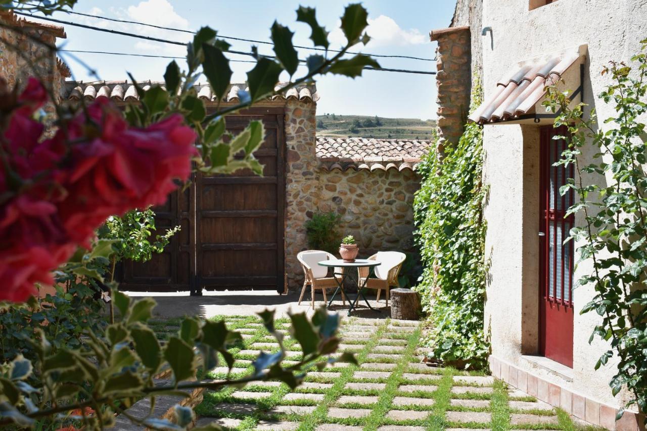 La Casa del Azafrán Villanueva del Rebollar de la Sierra Exterior foto