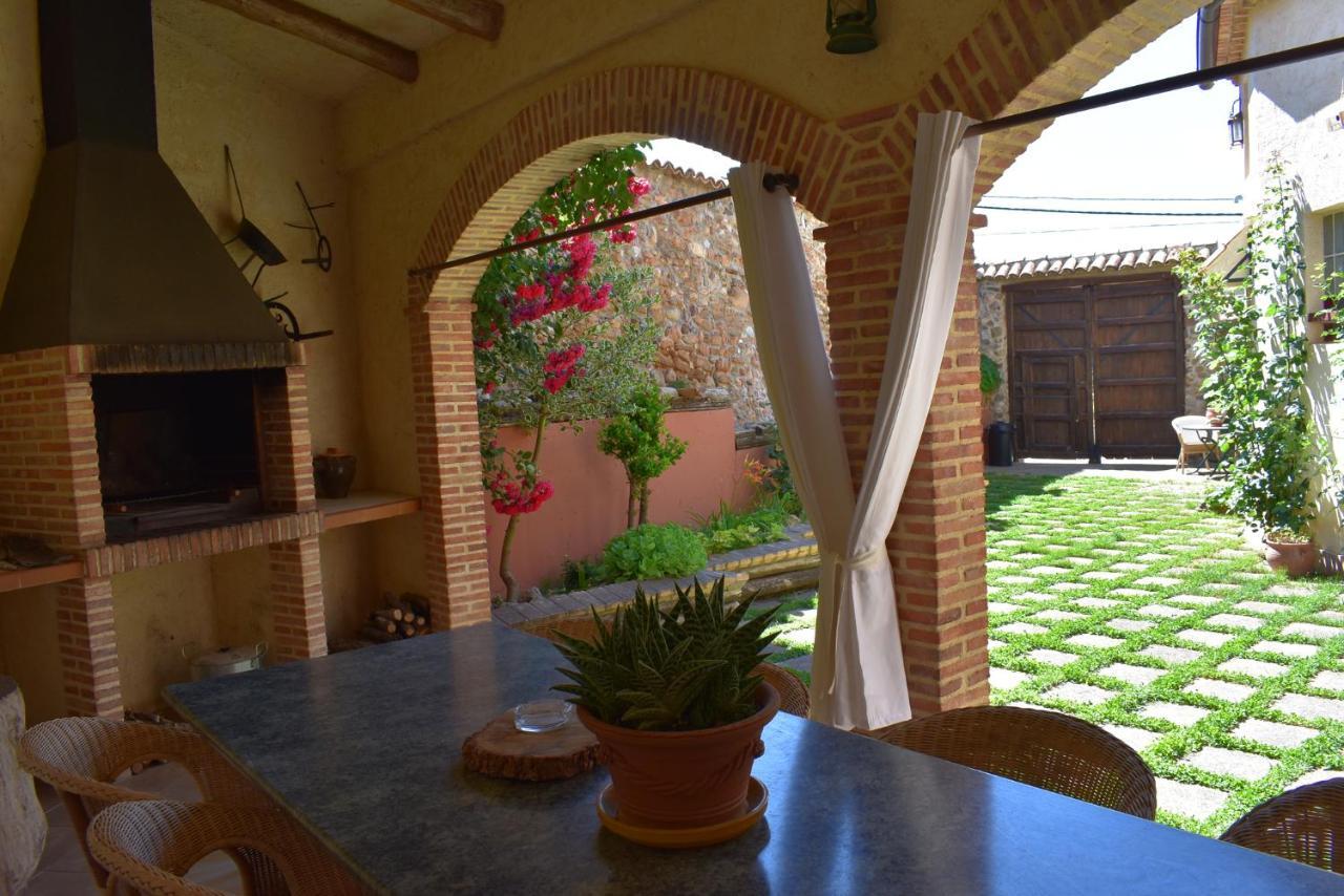 La Casa del Azafrán Villanueva del Rebollar de la Sierra Exterior foto