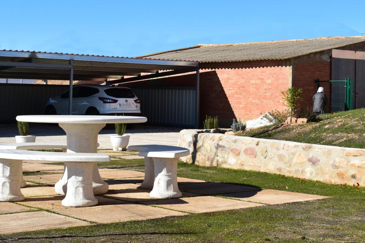 La Casa del Azafrán Villanueva del Rebollar de la Sierra Exterior foto