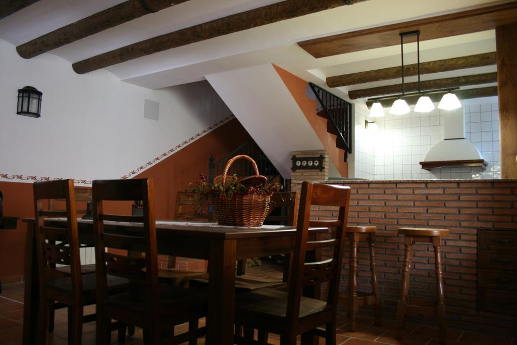 La Casa del Azafrán Villanueva del Rebollar de la Sierra Exterior foto